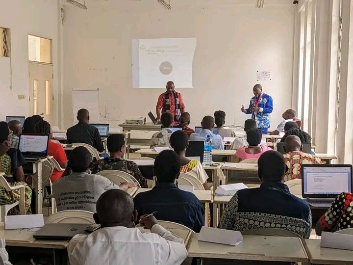 Ces organisations soutenues par l'<a href="/AFSCBurundi/">American Friends Service Committee Burundi</a> ont également saisi l'opportunité pour explorer la possibilité de créer une plateforme commune qui leur permettrait de regrouper leurs forces, à l'image des organismes internationaux qui le font depuis longtemps.
#Burundi