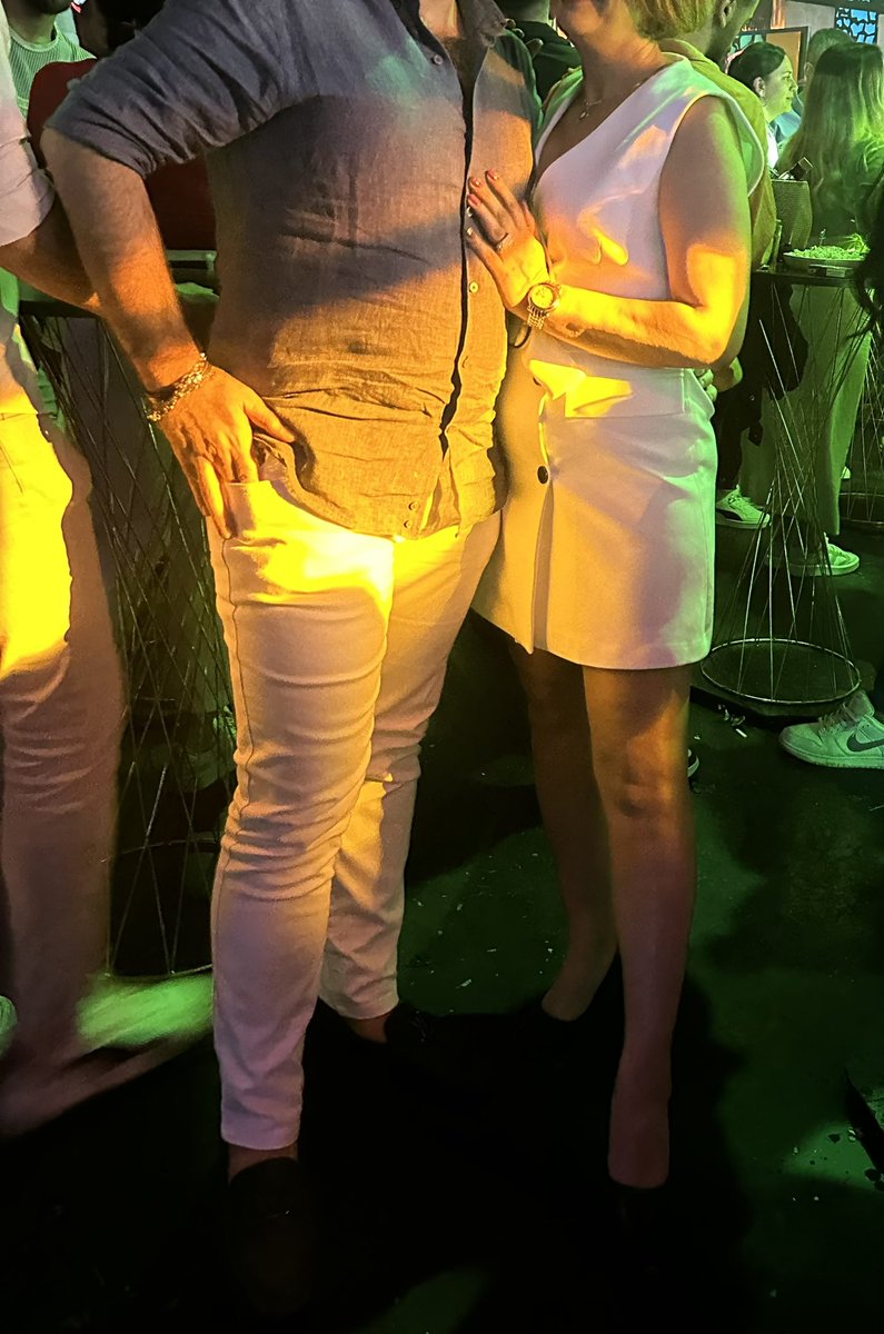 MİXX Club, var mı cici çiftler