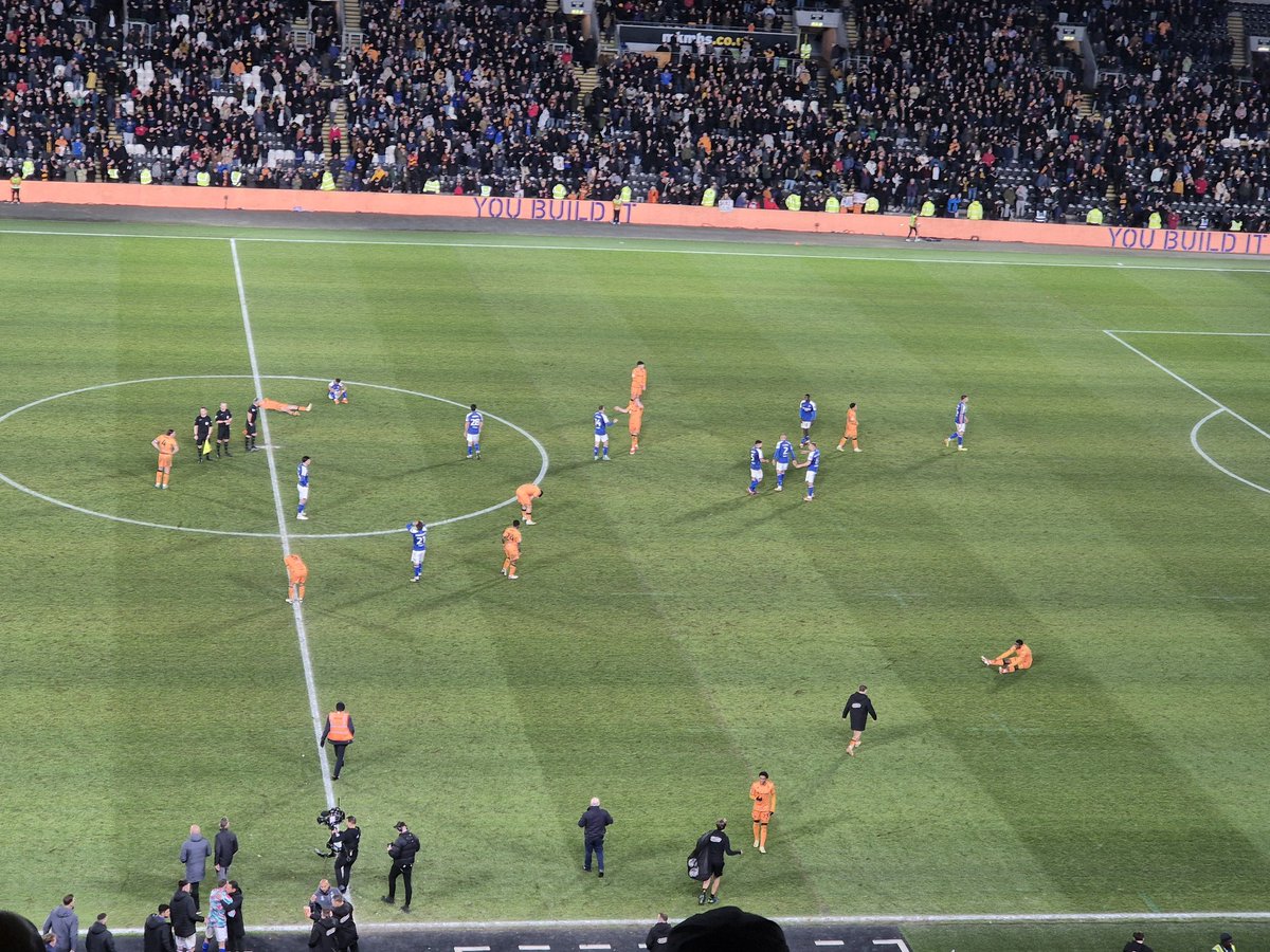 Players out on their feet after an exhilarating match. #HCAFC #ITFC