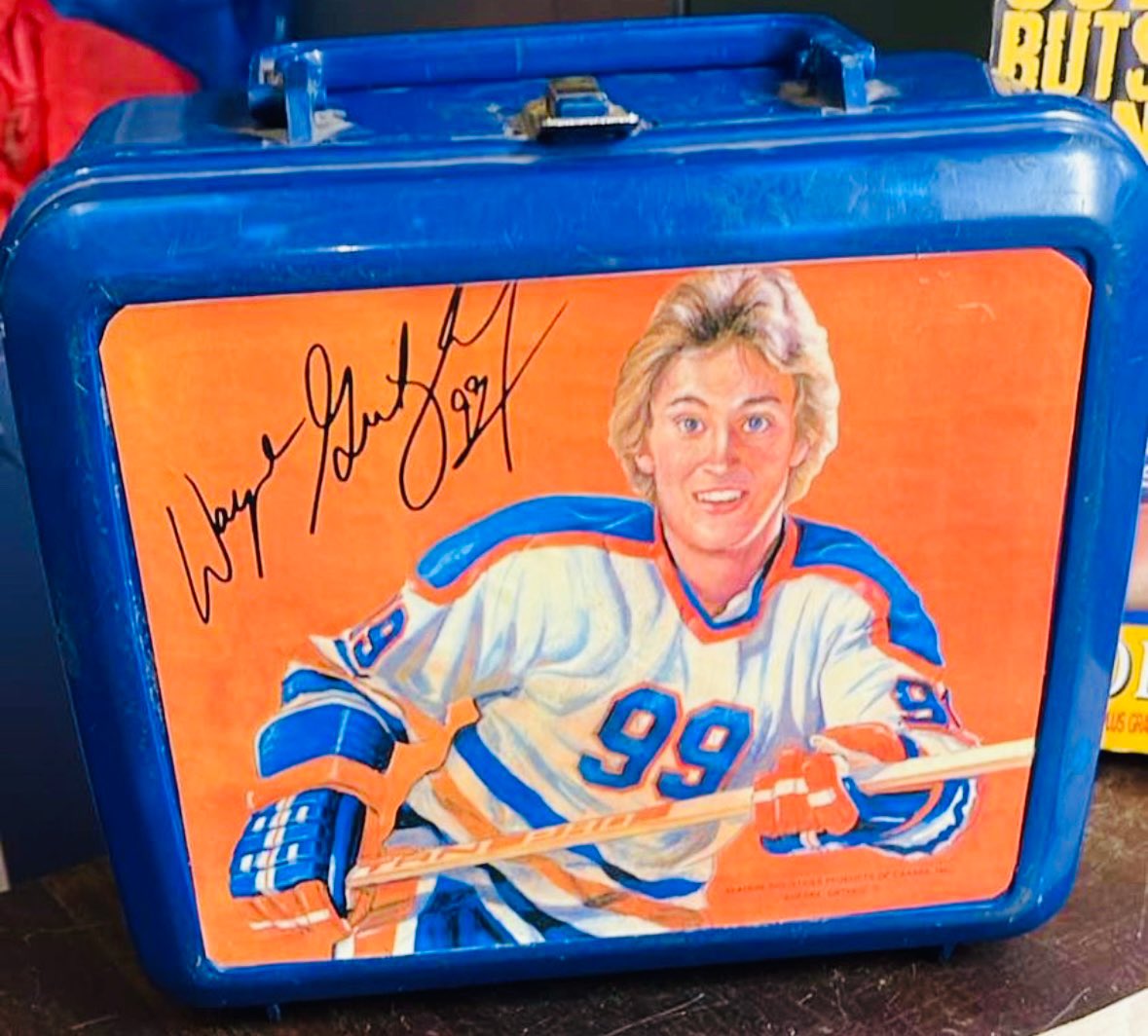 Any of you have a Lady Di lunchbox like this..?