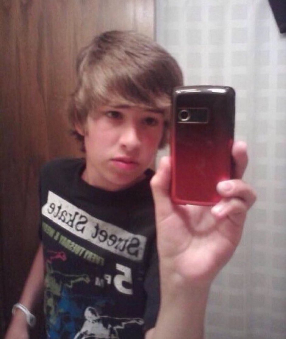 cooljgjw's tweet photo. What do u guys think my actual name is?? https://t.co/K7bllVGmng