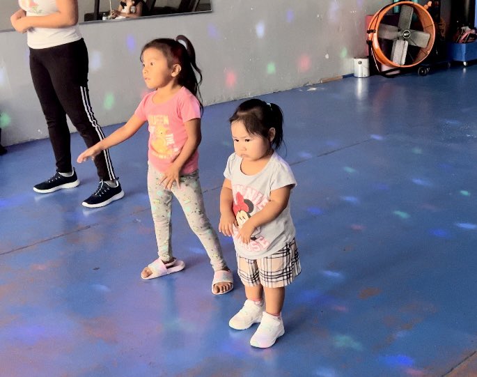 Everyone broke a sweat at the Zumba Fun event in Arcadia! Families danced and worked out together! @ThePattersonFdn @SuncoastCGLR @RemakeDays #RemakeDays #SuncoastRemakeDays