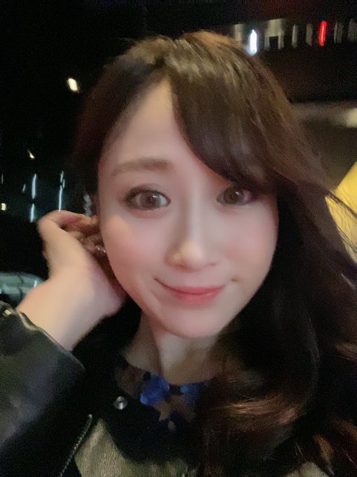 昨日はちょっと出かけてた😊😏 https://t.co/dT0Hig5uzS