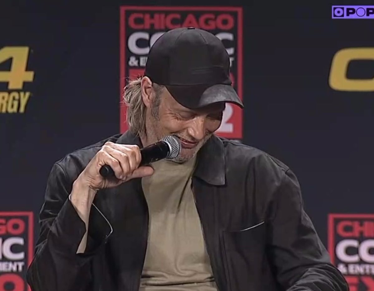 So many new pictures of Mads and Hugh... that's me staring at them all on my phone 
#HannibalReunion2024