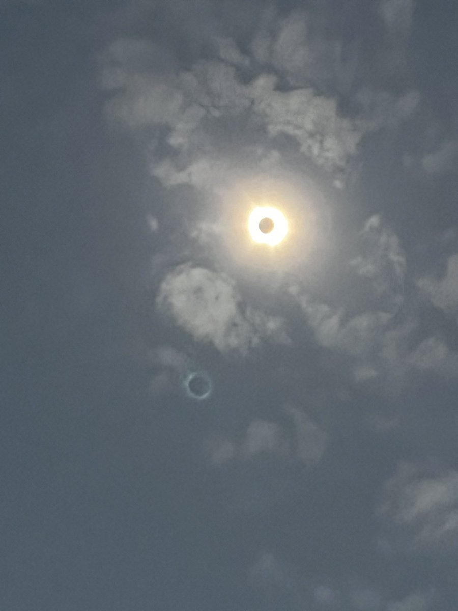 It is AMAZING- speechless…

I may not have captured the moments, but watching it was worth a hundred million times more. 🌕🌙

#TotalSolarEclipse #Amazing #MustSee