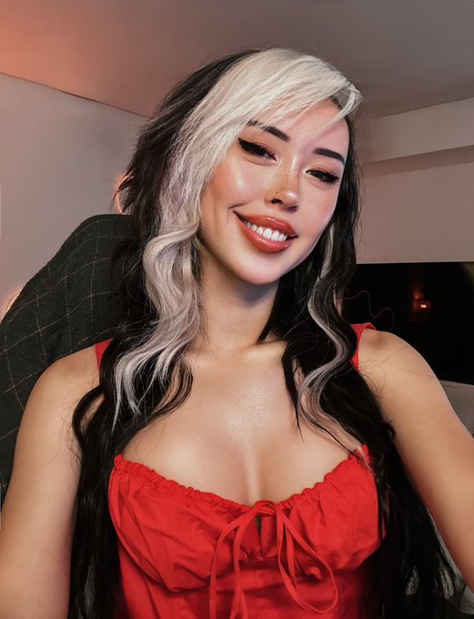 hi 🥰 https://t.co/uH1IIDTegj