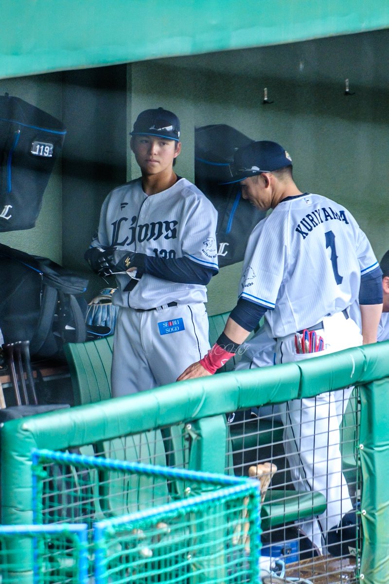 眼差しがとても良かった🥺

#seibulions
#lionsfarm
#金子功児 
#栗山巧