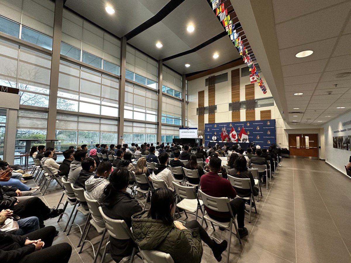 Cecile Hammond (@chammond953) on Twitter photo Great way to kick off Asian History Month celebrations! Today our Uniform Recruiting Unit teamed up with both the <a href="/YRP/">York Regional Police</a> East Southeast Asian & South Asian Internal Support Networks to showcase the support & camaraderie these ISN’s provide to our members of Asian heritage Great way to kick off Asian History Month celebrations! Today our Uniform Recruiting Unit teamed up with both the <a href="/YRP/">York Regional Police</a> East Southeast Asian & South Asian Internal Support Networks to showcase the support & camaraderie these ISN’s provide to our members of Asian heritage