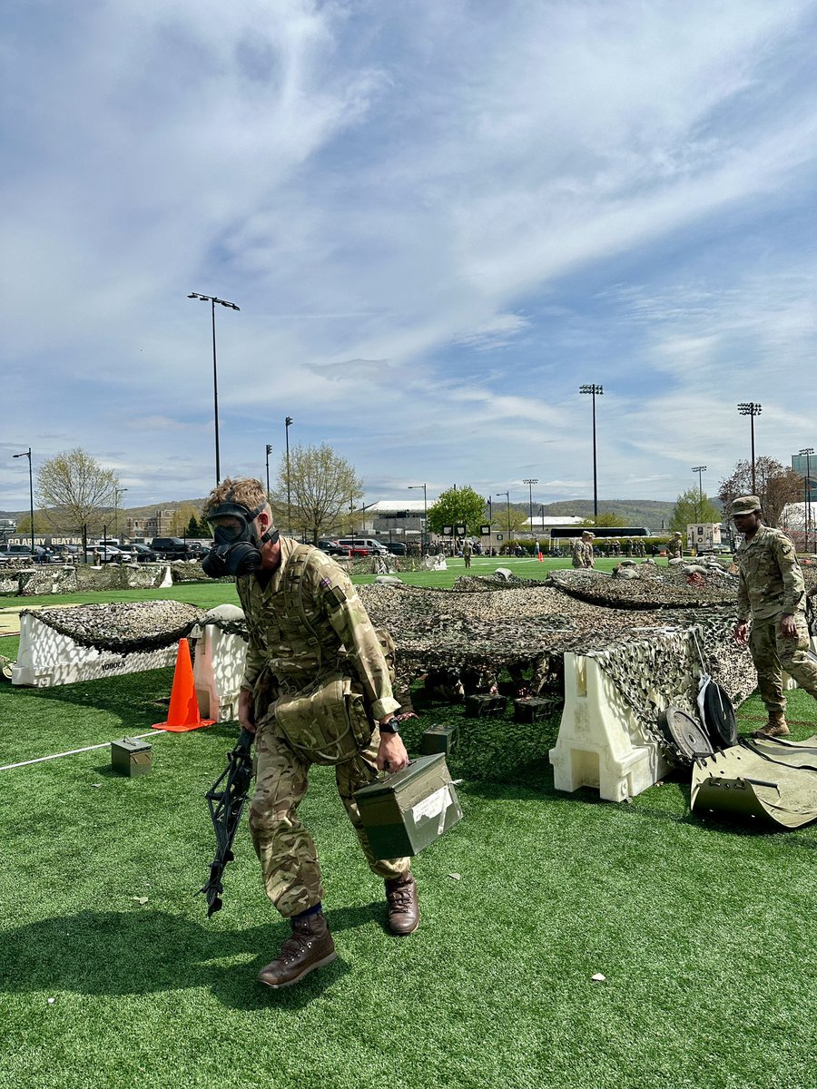 A huge well done to the Army Cadet teams from @RMASandhurst taking part in the #sandhurstcup #sandhurst2024 at #westpoint @WestPoint_USMA We don’t know who has won the overall competition but it’s been a great few days