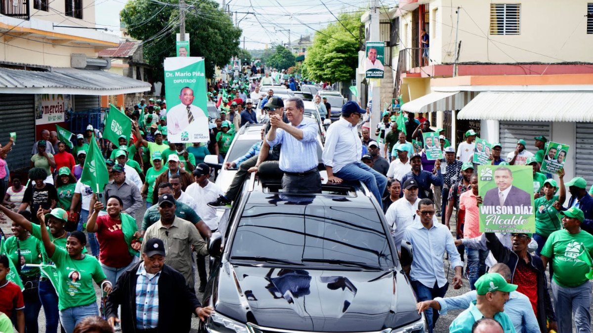 ¿Cuántas leyes se violan caravanas dominicanas? ¿Cuánta basura dejan en las calles? ¿Cuántos infantes se espantan asustados? ¿Cuántos ancianos sufren de los kitipó? ¿Cuánto nos cuesta a nivel 'logístico'? ¿Cuántos tapones forman? Sí, son necesarias pero... ¿Es obligado que…