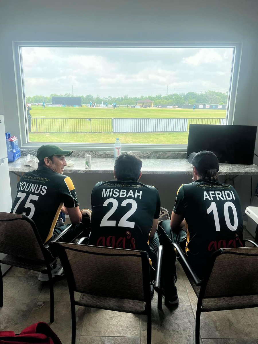 What a Sight ! Afridi , Misbah and Younus In USA