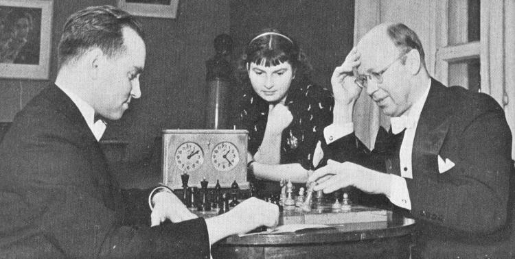 Sergei Prokofiev (right) in play against the violinist David Oistrakh.

Photo: Chess Review.
Via: Chesshistory,com

#chess #ajedrez #schach #scacchi #xadrez #echecs