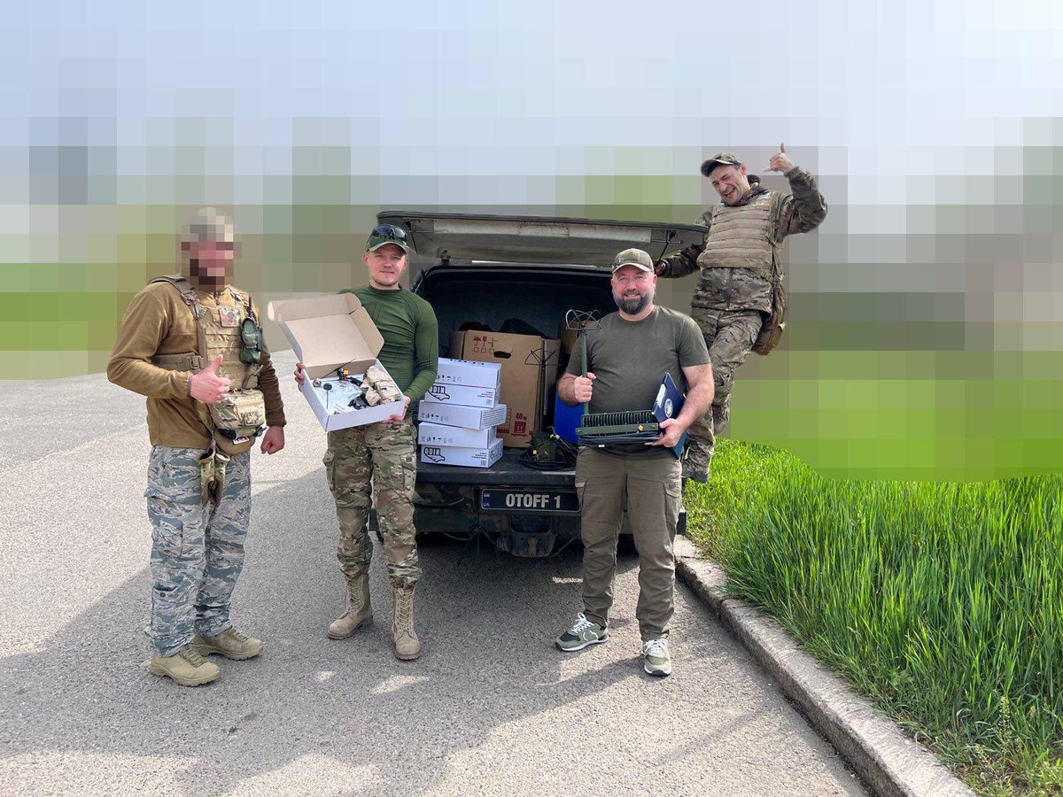 Your donations save lives, anti drone systems for a vehicle and FPV drones delivered for 126th brigade fighting in Kherson direction‼️ We have many new request for which we need to find funds for! Please help ➡️ paypal.com/donate/?hosted… ➡️ donorbox.org/eyes-on-the-he… #OneTeamOneFight