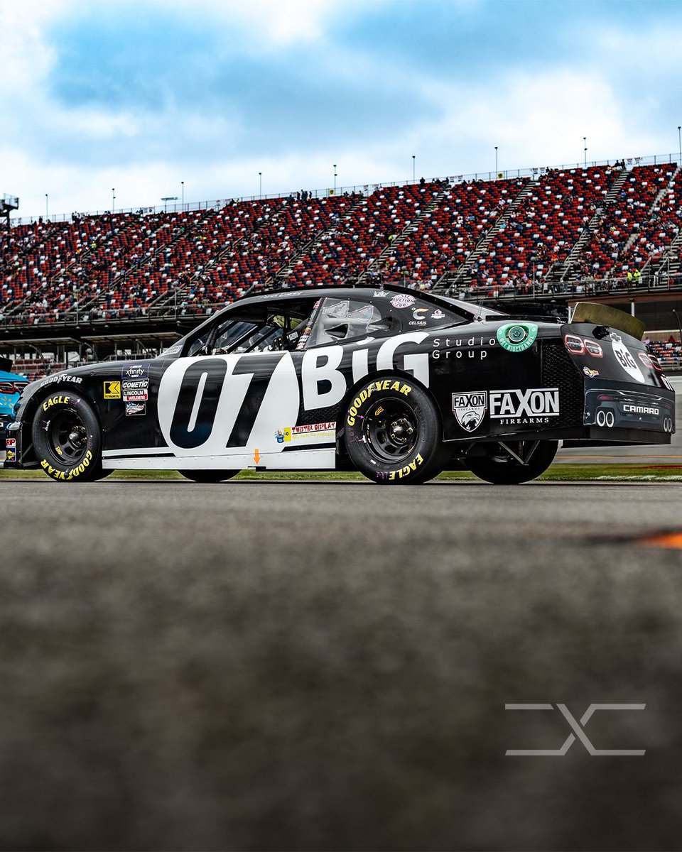 🚘 It was a beautiful day for racing. bit.ly/30BnlS6 . . . . . #faxonfirearms #faxon #patrickemerling #ssgreenlightracing #firearms #ar15 #familybusiness #madeintheusa #guns #racecar #nascar #xfinityseries #camaro #merica #talladegasuperspeedway #racing