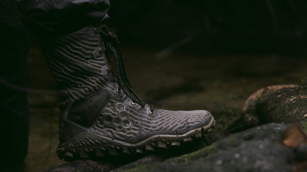 ICYMI:  Barefoot footwear specialist Vivobarefoot's Jungle ESC's unique biomorphic boots are designed to literally to go with the flow.