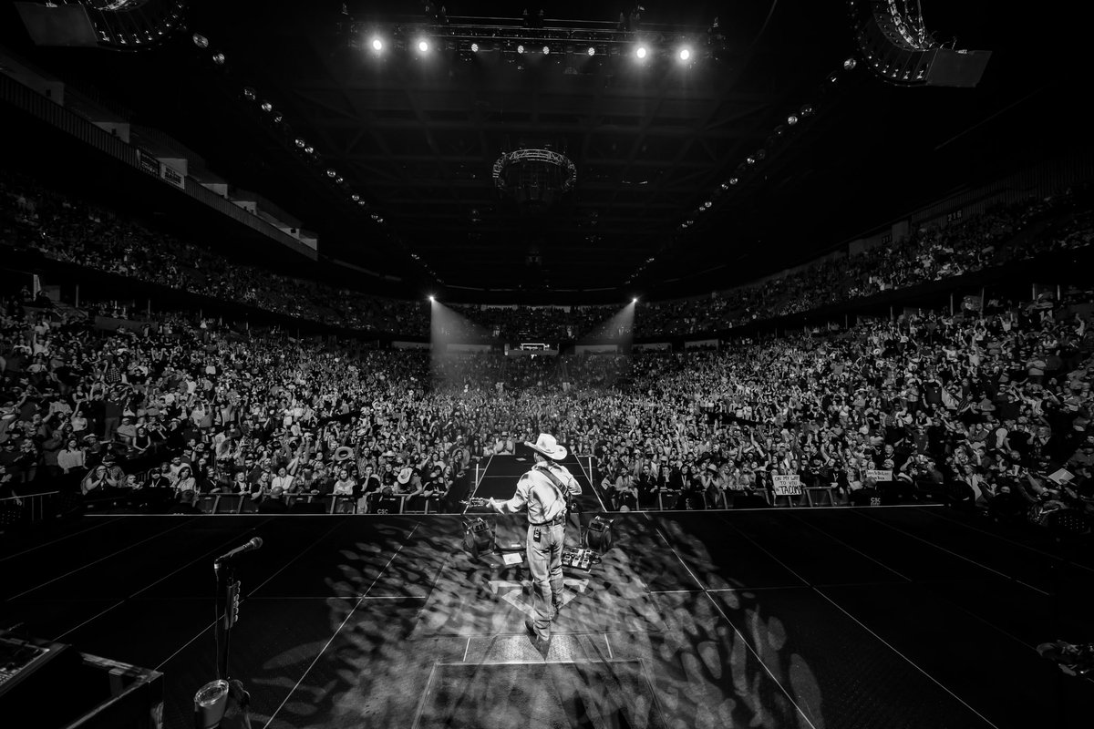 Cody Johnson (@codyjohnson) on Twitter photo Thank you for a great time Spokane! Who’s coming tonight? We’re ready for you, Tacoma!
📸 <a href="/jtrevinophotog/">Jay Trevino Photo 📸</a> Thank you for a great time Spokane! Who’s coming tonight? We’re ready for you, Tacoma!
📸 <a href="/jtrevinophotog/">Jay Trevino Photo 📸</a>