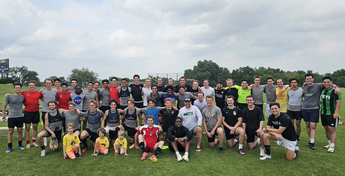 Southwestern MSoccer (@supiratesmsoc) on Twitter photo A lot of past, present, and future <a href="/SUPirates/">Southwestern Pirates</a> on <a href="/SouthwesternU/">Southwestern University</a> campus today for the Alumni Event! #WeRrrPirates A lot of past, present, and future <a href="/SUPirates/">Southwestern Pirates</a> on <a href="/SouthwesternU/">Southwestern University</a> campus today for the Alumni Event! #WeRrrPirates