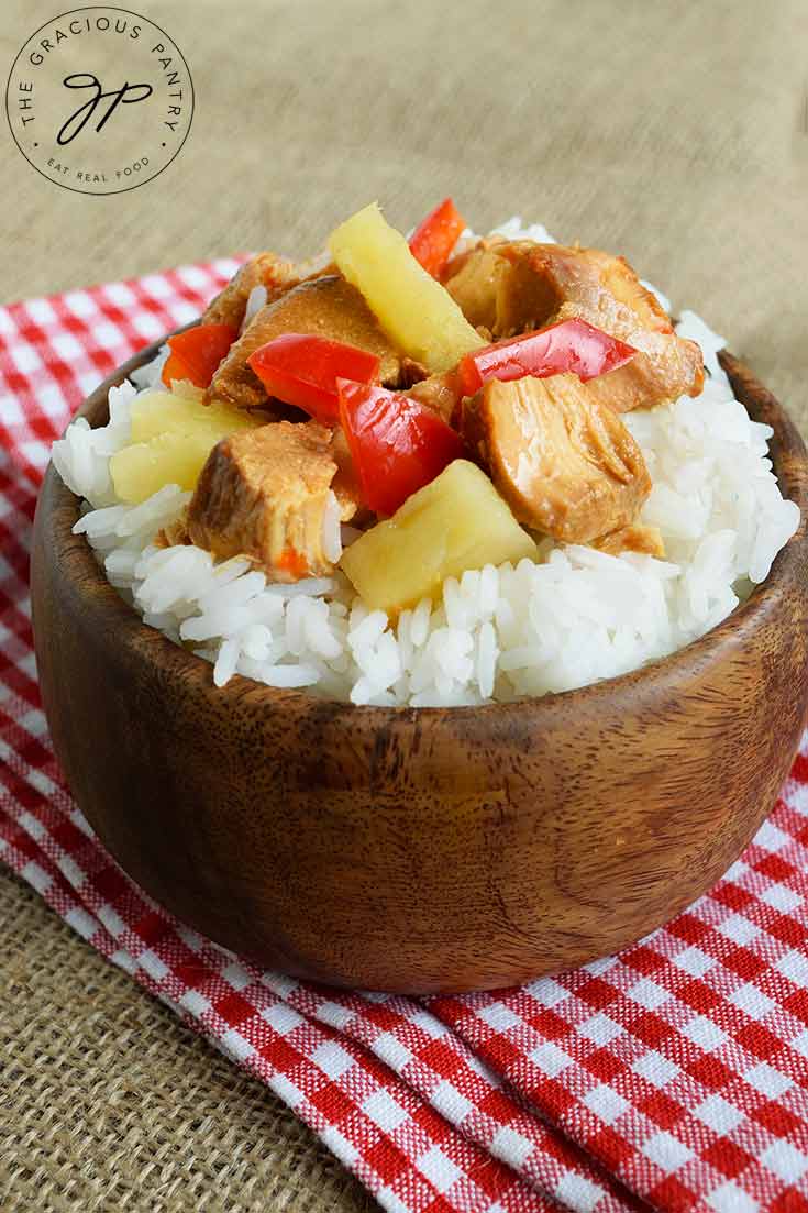 Slow Cooker Hawaiian #Chicken Recipe @graciouspantry thegraciouspantry.com/clean-eating-s… #PaleoRecipes #NoAddedDairy #NoAddedGluten #SugarFreeRecipes #HealthySlowCookerRecipes