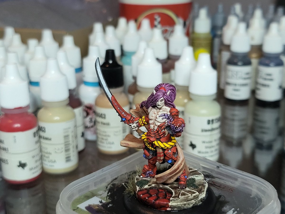 Raethas's tweet image. Tyrus the spider @privateerpress