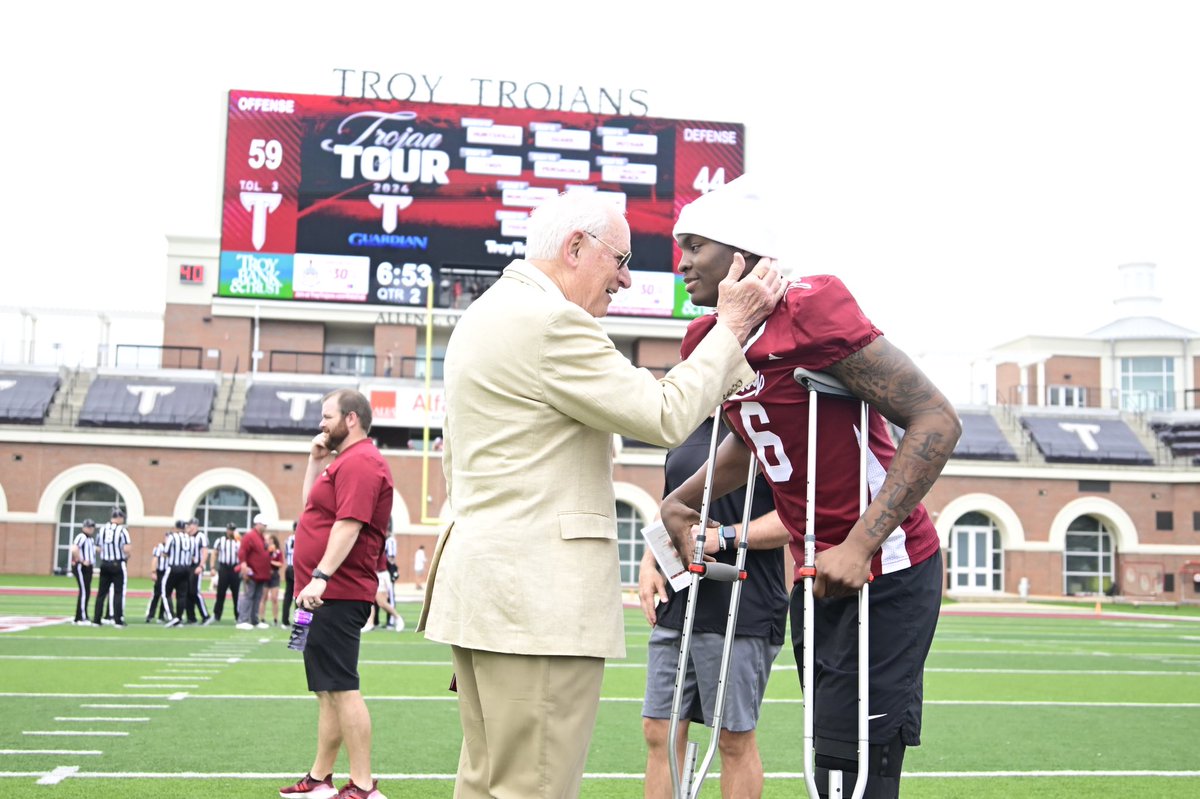 Less than two weeks after surgery, Chris Lewis was back on campus for T-Day to receive his Heart of the Warrior Award. #BattleReady | #OneTROY ⚔️🏈