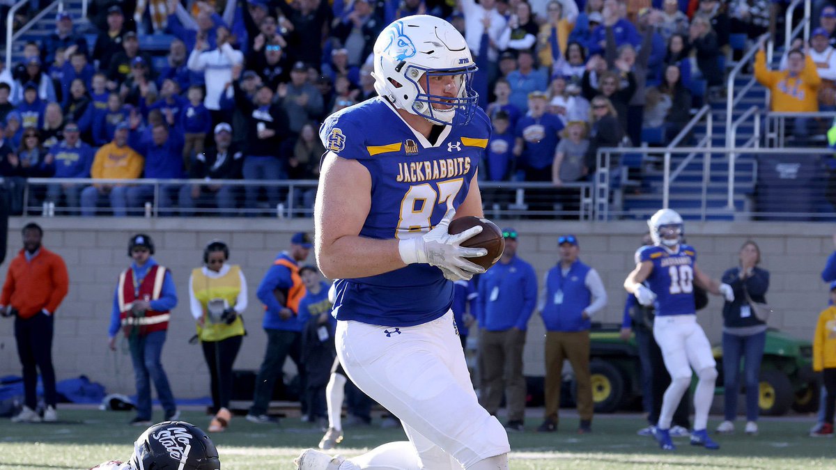 Zach Heins (South Dakota State; TE) is reportedly signing with the Los Angeles Chargers as an UDFA