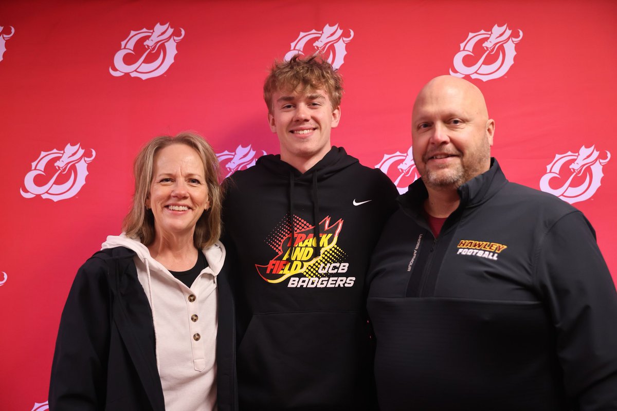 Had a great time at <a href="/msum_football/">MSUM Dragon Football</a> junior day. Thank you for having me out! <a href="/needhamchris_/">Chris Needham</a> <a href="/CoachLaqua/">Steve Laqua</a>