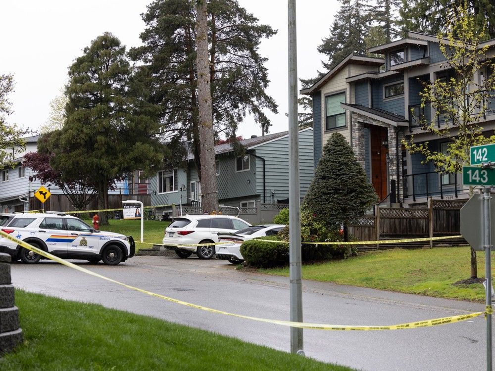 Police investigating after woman found dead in Surrey home theprovince.com/news/woman-fou…