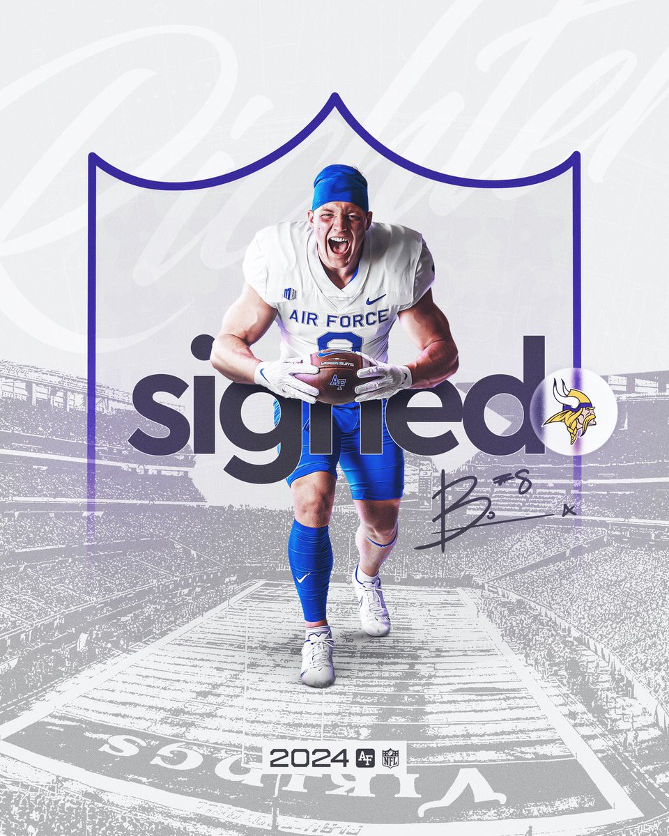 Heading to Minnesota! 

Bo is a Viking ⚡️
