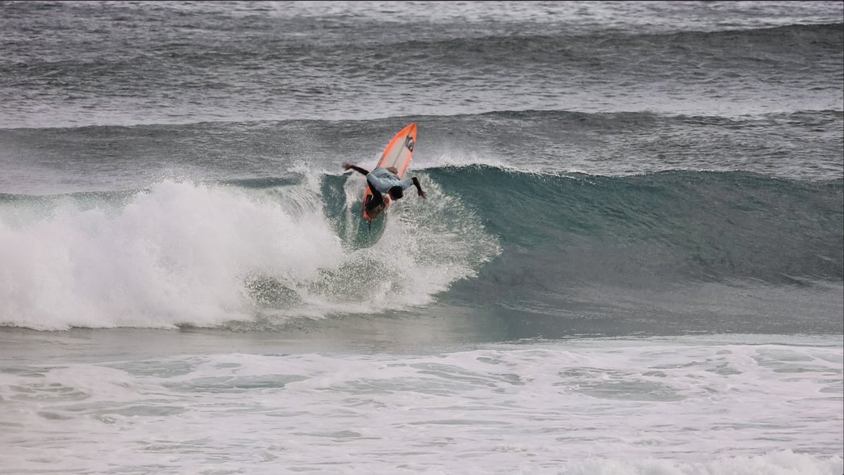Asturias reina en el primer día del Xpeedin Pro Kids Contest dlvr.it/T66DY0 🏄‍♂️🤙