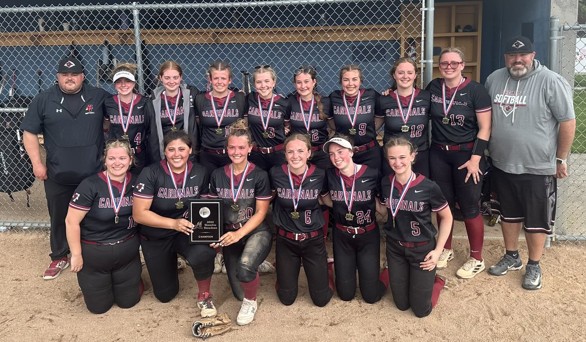 fondyfastpitch1's tweet photo. 2024 Shoreline Showdown Classic Champions! We went 4-0 on the weekend! Team effort all around. #GoCardinals🥎

Big Thanks to Coach Lenz and @NorthHSSoftball for running a great tournament! https://t.co/1bnsfXgXpO