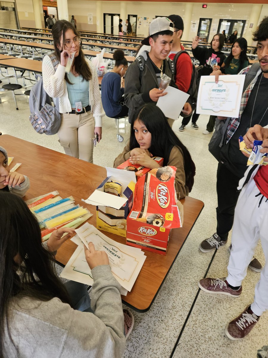 Yesterday we had an ice cream party for our students with Perfect Attendance. (Dr. Kerr might have snuck a cone too)! #VamosSOARLINC #WeAreAlief #goodstuff #AttendanceMatters