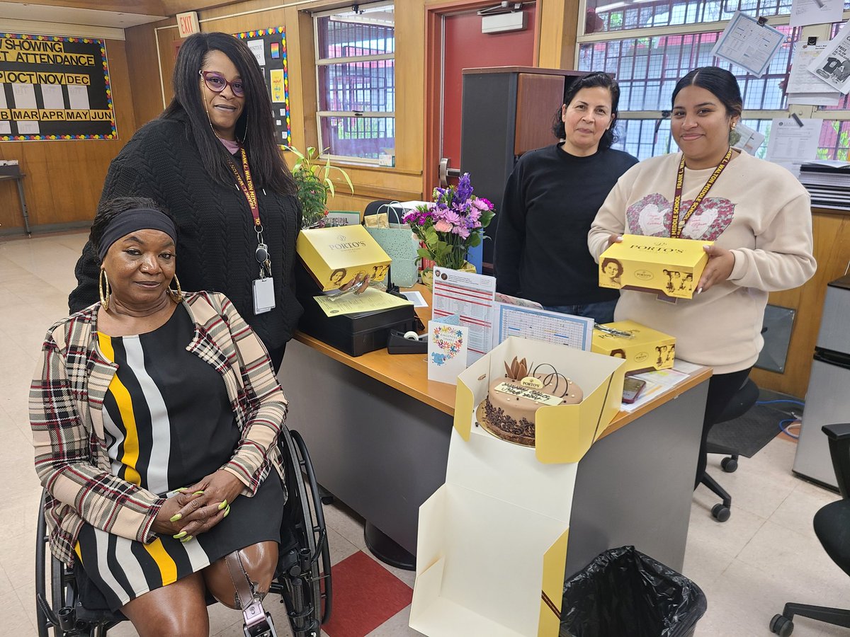 Happy Office Staff Day at Walton MS. We appreciate this team so much. They help make sure our school 🏫 runs smoothly on a day to day.  @ComptonUnified #officestaffday #waltonms