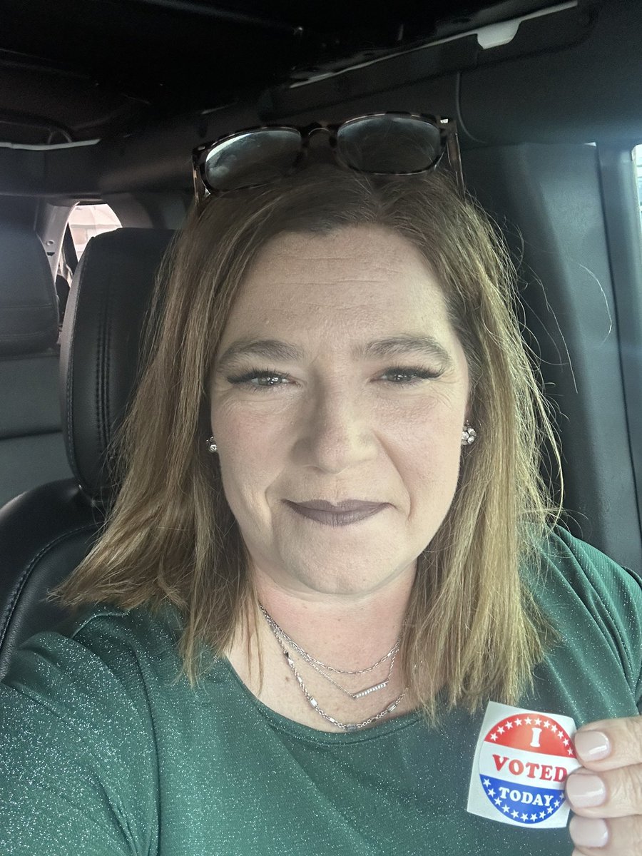 When prom is @MerrellCenter it makes for a great chance to vote before the night gets started! #KatyISDVotes