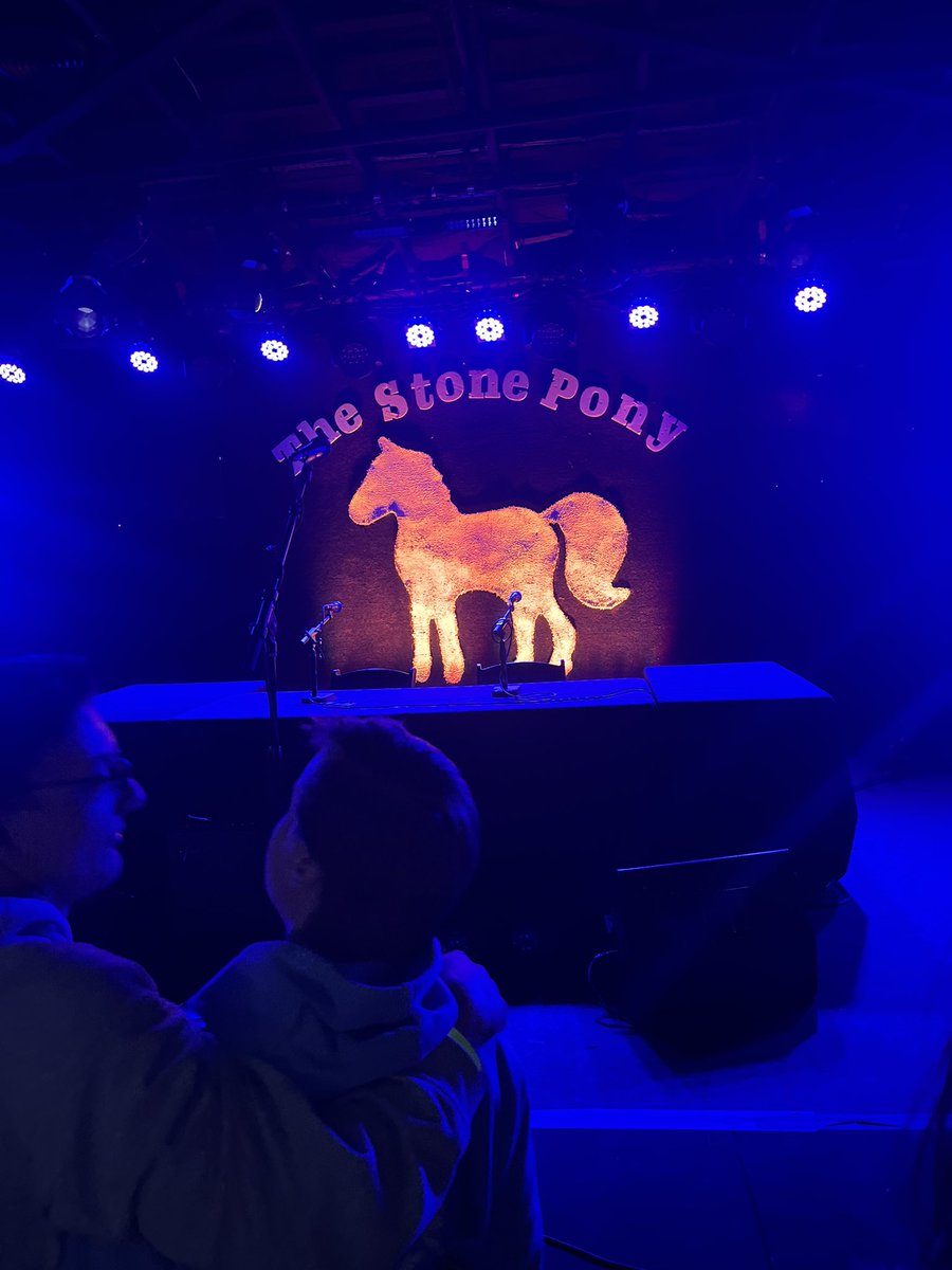 Waiting for @ThatKevinSmith and @JayMewes  to arrive to start the show here at @thestonepony #kevinsmith #jaymewes #clerks #stonepony #jayandsilentbobgetold #mallrats #dogma #NJlocals