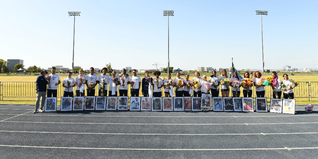 Celebrating our seniors! 💙💛 #TogetherWeZot