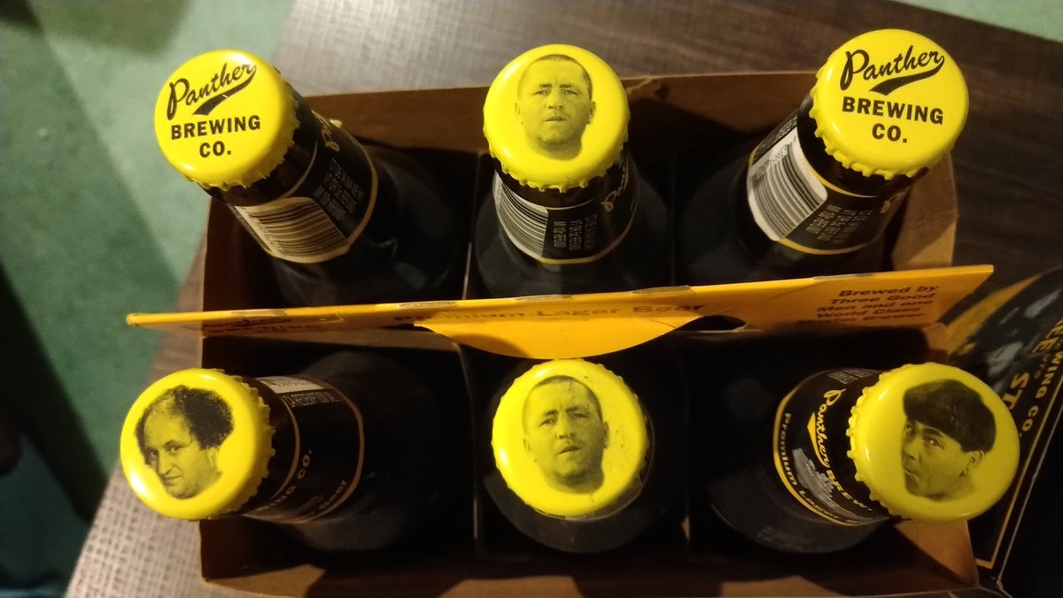 I've had these 6 packs for a long time and wanted to share them!  The Three Stooges made a beer a long time ago and I have these in my Stooges collection! FOR DUTY AND HUMANITY!!!
#Hello #Hiya #Whatsup #TwitterWorld #beer #TheThreeStooges