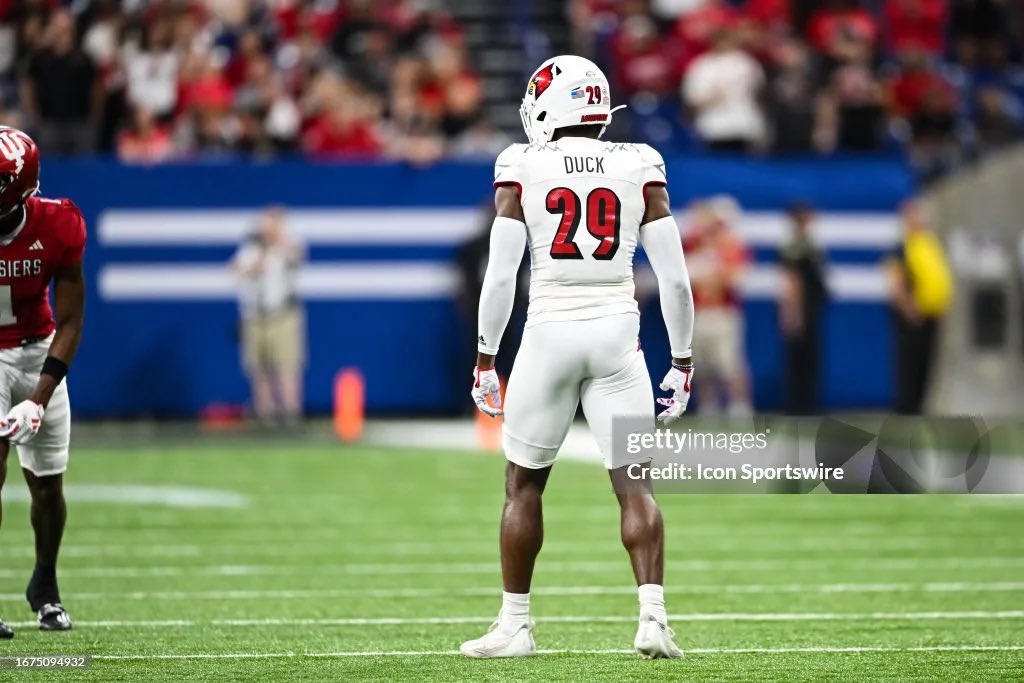 The Dolphins are signing Louisville DB Storm Duck to their UDFA class. Aside from having the best name in the NFL, Duck was a very productive CB in college and should be fun to watch this offseason‼️