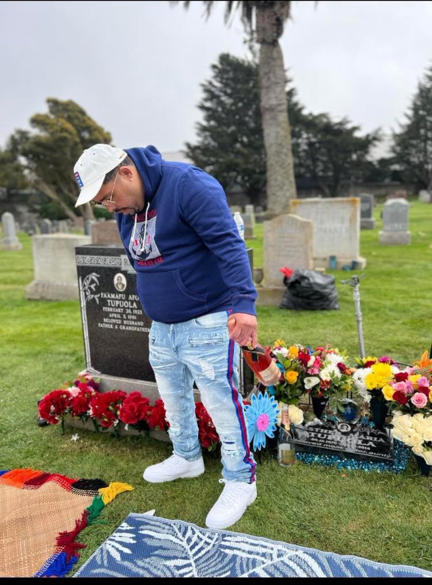 RALPHSLEEZE's tweet photo. Something about my samoan Bloodline that’s just spiritually inclined Fr my ancestors really the truth 🙏💯 https://t.co/PHSG0ZYuks