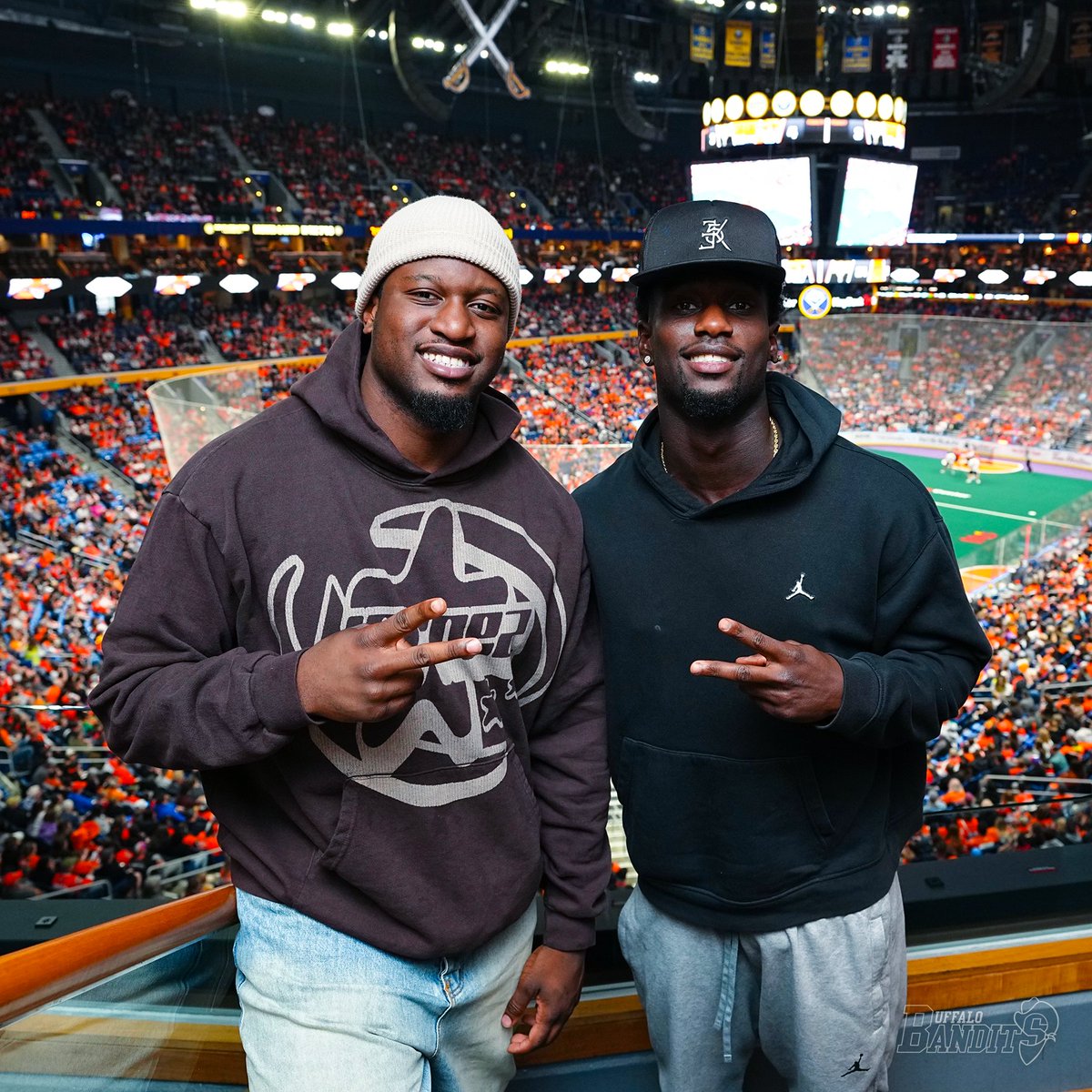 Bills Mafia in Banditland! 🤝

Welcome Quintin Morris and Kaiir Elam! 

#LetsGoBandits | #BillsMafia