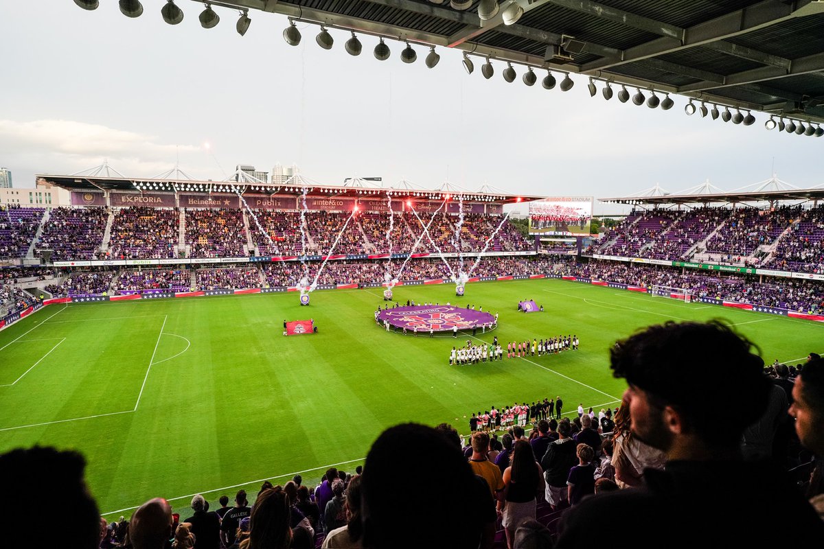 A beautiful evening for @KingdomNIL Night at @OrlandoCitySC! 🤩