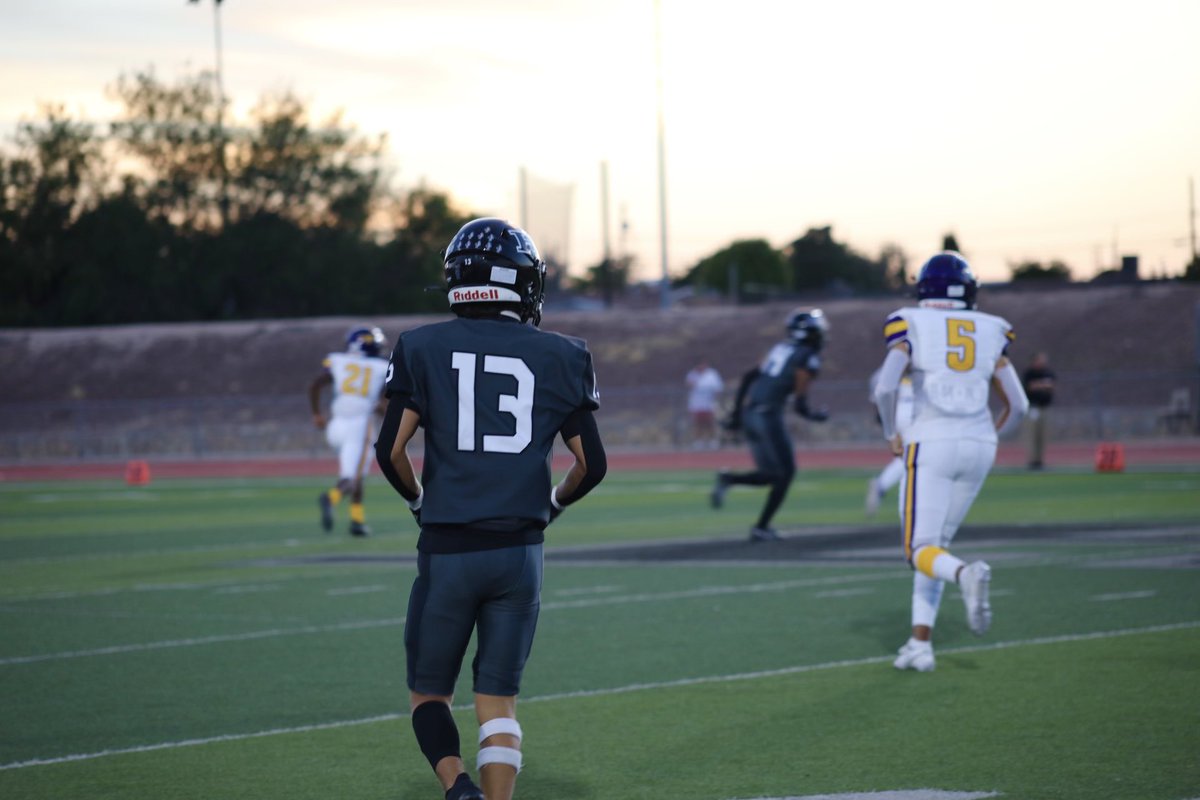 #AGTG Blessed and Greatful to have received an offer to play at New Mexico Highlands University thank you <a href="/CoachBuck25/">Kyle Buckner</a> for the amazing Conversation and Opportunity ‼️‼️ <a href="/Coach_Veliz/">Coach Scott Veliz</a> <a href="/Coach_Reza12/">Coach David Reza</a> <a href="/brandnveliz5/">BV</a>