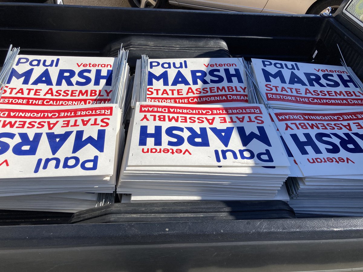 Yard signs are in! #ad39 #californiadream #antelopevalley #victorvalley #adelanto #hesperia #lancaster #palmdale #victorville #highdesert