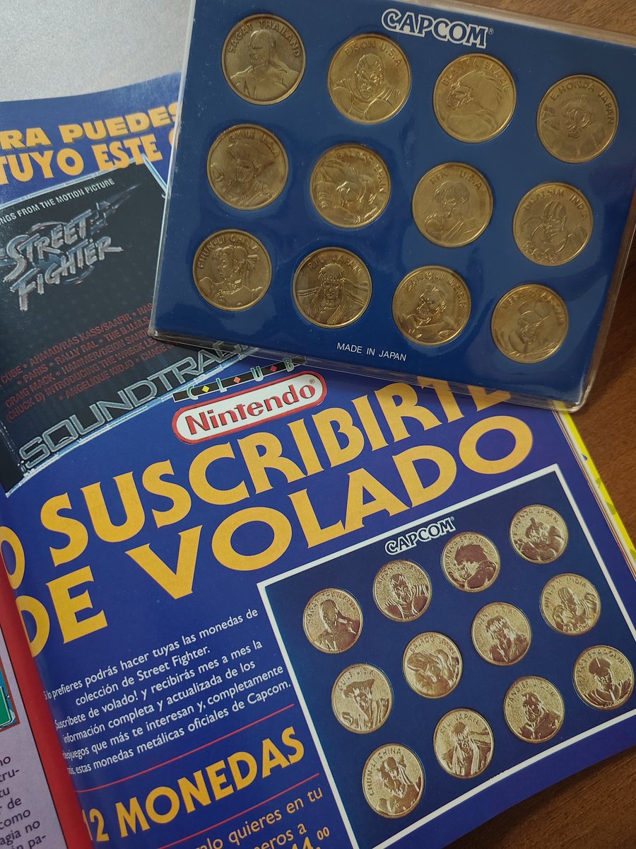 'Suscríbete de Volado' Las famosas monedas de #StreetFighter que se obsequiaron con las suscripciones de #ClubNintendo. ¿Eres así de retro? #Capcom