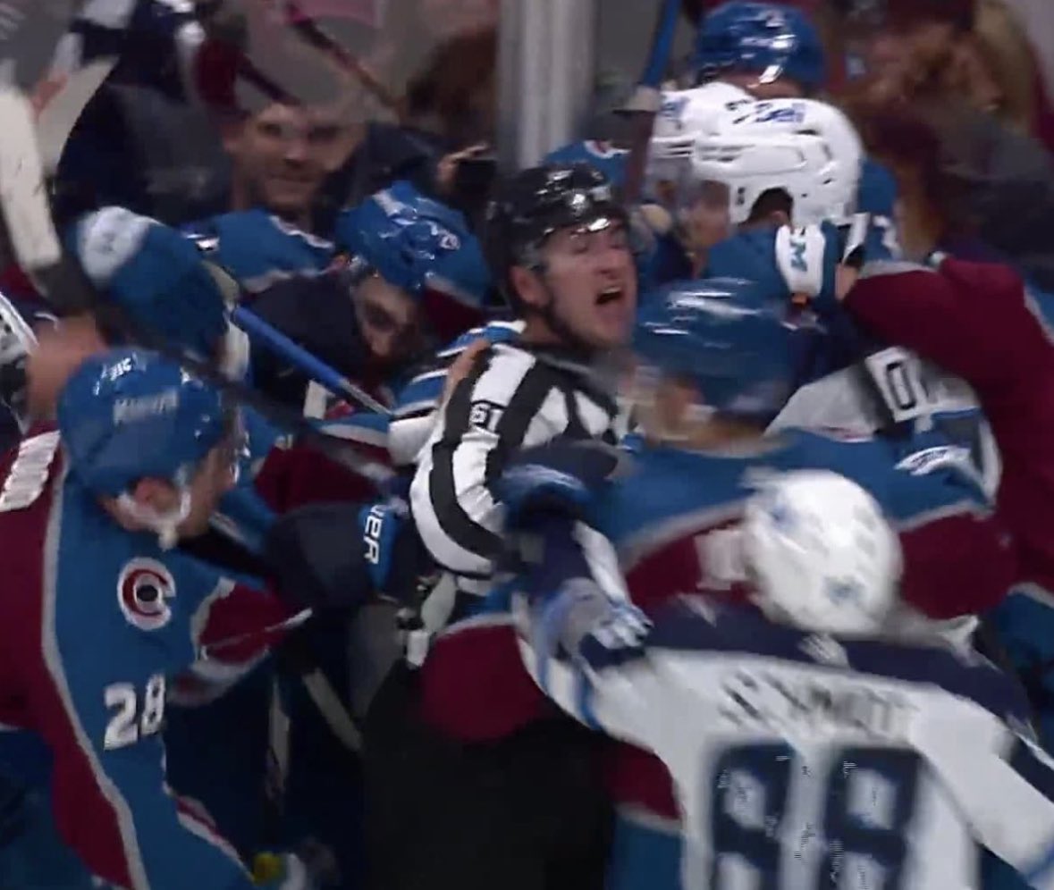 Last night’s Avs game summed up in one photo… The ref was going through it😂 #GoAvsGo