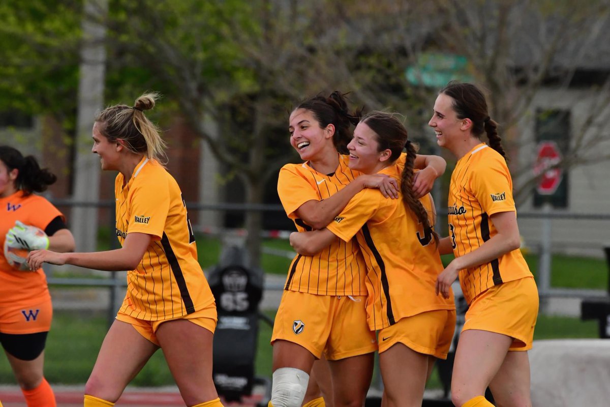 Valpo Women's Soccer (@valpowso) on Twitter photo A ๐ฉ trick for <a href="/samgountounas/">sam gountounas</a> highlights a great day by the ladies! Now itโs just classes to finish and then weโre home for the summer. August canโt come soon enough ๐ค
๐ธ <a href="/BradJStewart73/">Bradley Stewart</a> #GoValpo A ๐ฉ trick for <a href="/samgountounas/">sam gountounas</a> highlights a great day by the ladies! Now itโs just classes to finish and then weโre home for the summer. August canโt come soon enough ๐ค
๐ธ <a href="/BradJStewart73/">Bradley Stewart</a> #GoValpo