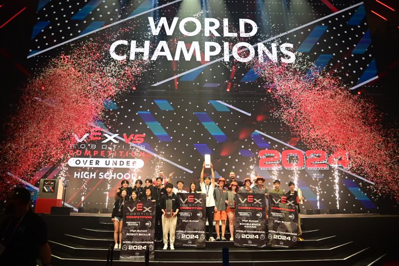 danny5hernandez's tweet photo. Excellence Award World Champions! 10 years and thousands of hours dedicated to their love of robotics. Thank you @SVVSDsupt @ICSVVSD @LongmontHS @WestviewSVVSD for all of your support over the years. We couldn’t have asked for a better end to Luke’s decade of @VEXRobotics https://t.co/7ThSVvahLf