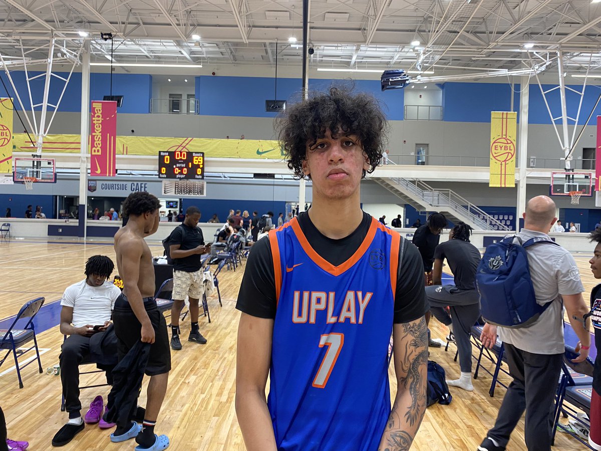 Will Riley highly skilled at 6-9. Kentucky on his list of finalists. He says he’s already doing homework on Mark Pope, and the playing style is a fit. @KentuckyRivals