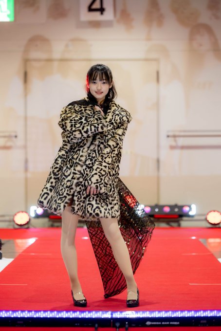 Twitterのコスプレ画像11