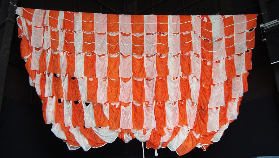 It looks a bit different when not deployed, but this is one of the three main parachutes used during Apollo 16's splashdown in 1972. A few years later, @NASA transferred the parachute to our Museum.