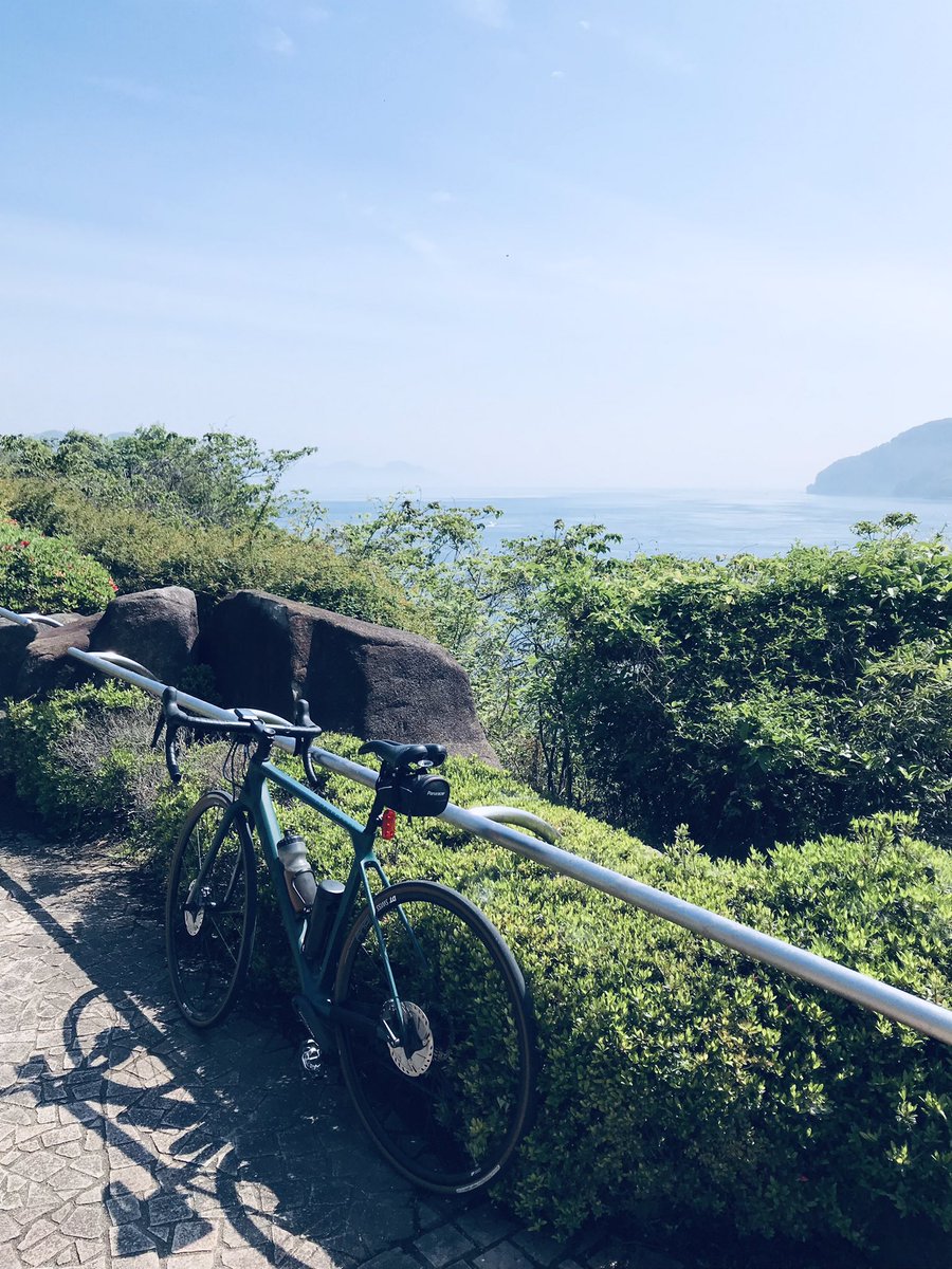 #とびしま海道 IN
まぁ、真っ白

#イマソラ
#呉はいいぞ
#ロードバイク乗りと繋がりたい
#MyCanyon